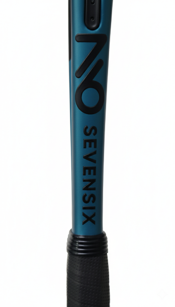 76 Tennis Racket：セブンシックス テニスラケット