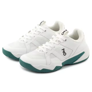 Tennis Shoes：テニスシューズ